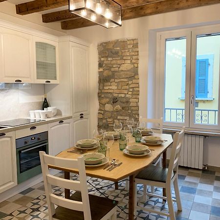 Casa La Margherita Desenzano del Garda Luaran gambar