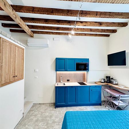 Casa La Margherita Desenzano del Garda Luaran gambar
