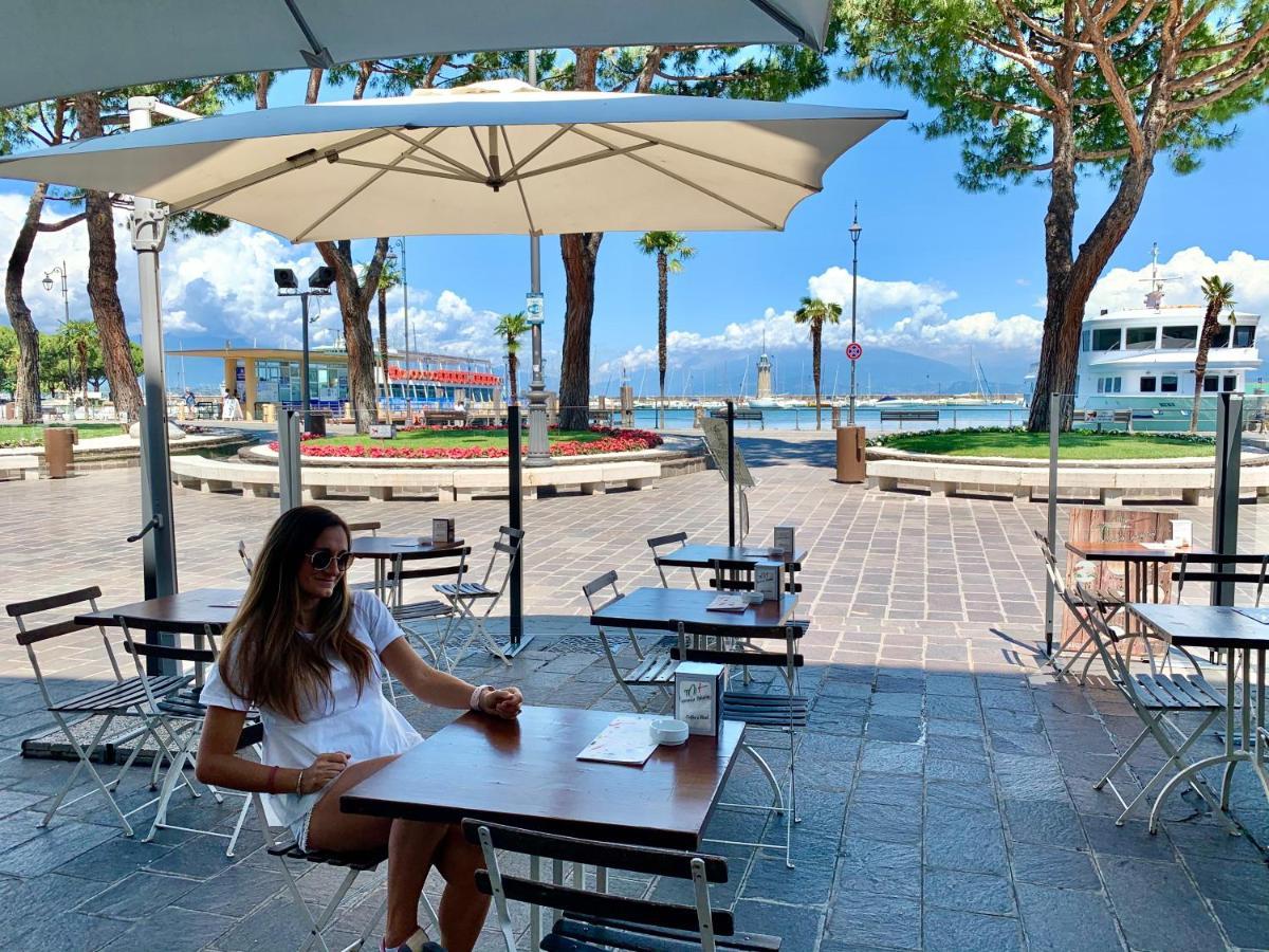 Casa La Margherita Desenzano del Garda Luaran gambar